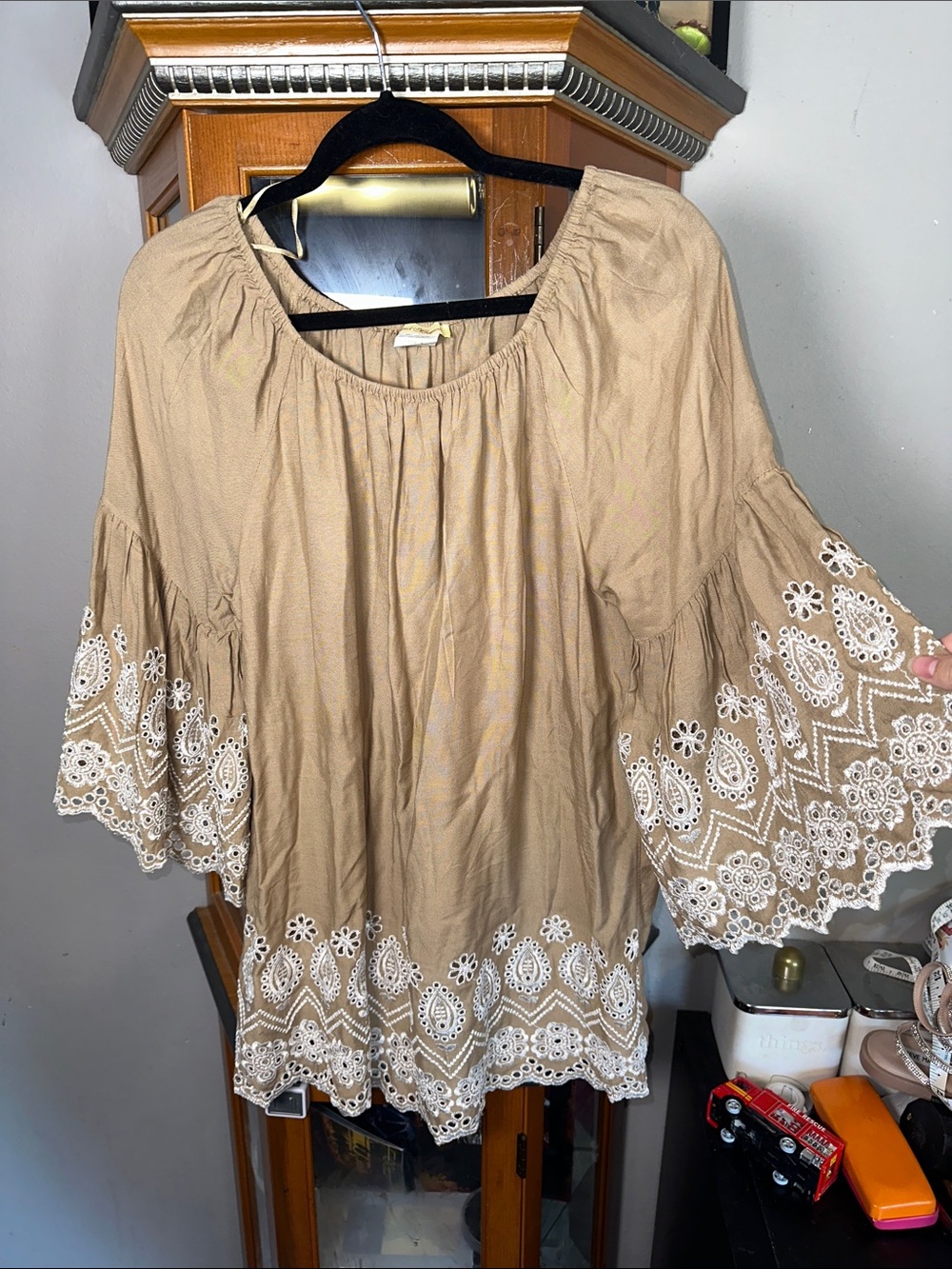 Women's Embroidered Bell Sleeve Tunic Top - Taupe